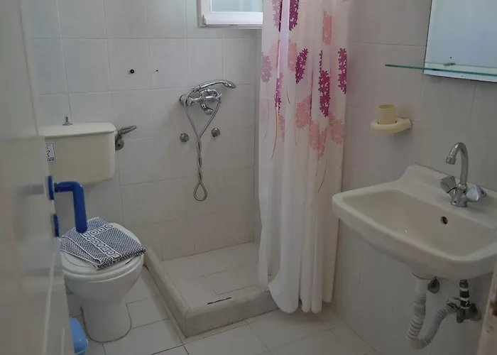 Katerina * Agios Prokopios (Naxos)